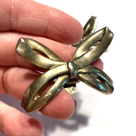 Vintage Silvertone Metal Shoe Clips Unique Bows Collectible Jewelry for Shoes - Picture 3 of 7